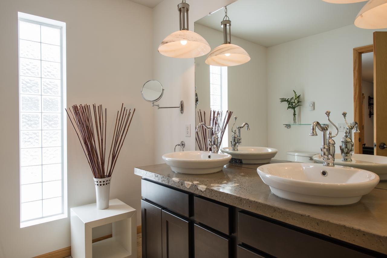 River Spring Lodge Darien Екстер'єр фото